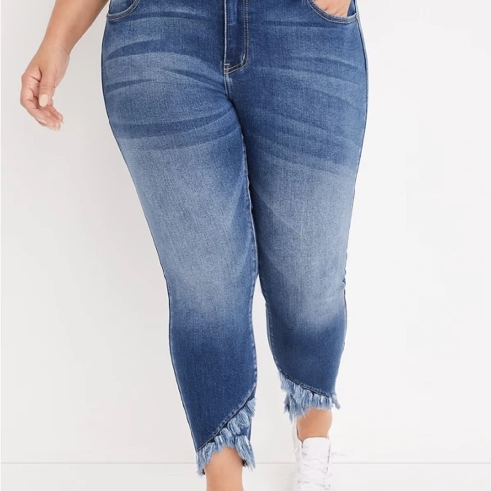 KanCan Dark Blue Cropped Jeans - Picture 5 of 5